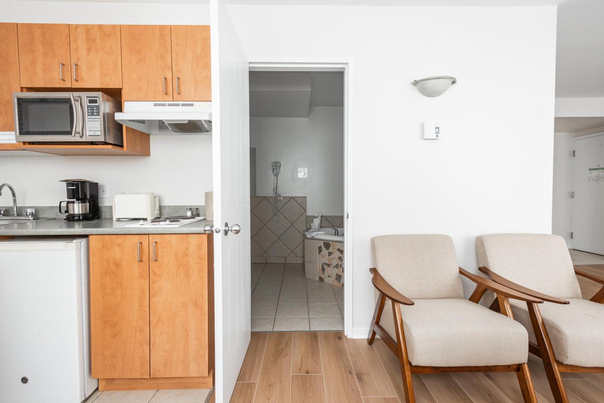 Hotel Les Suites Labelle Montreal Ngoại thất bức ảnh